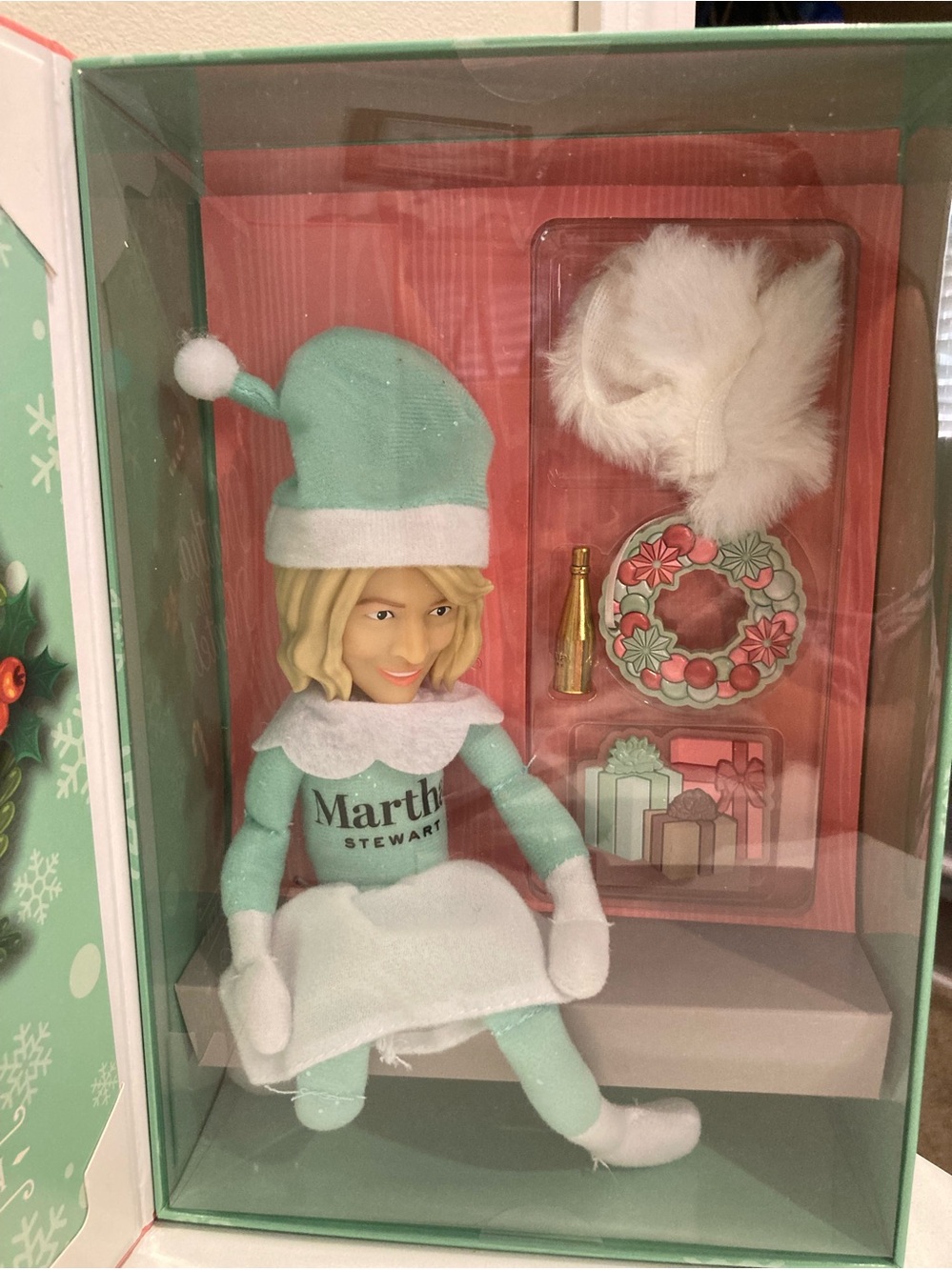 Martha on the Mantel 2024 A Holiday Tradition *Christmas with Martha Stewart NIB - Picture 6 of 9